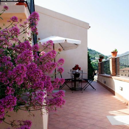 Casa Gambino Bed and Breakfast Savoca Exteriör bild