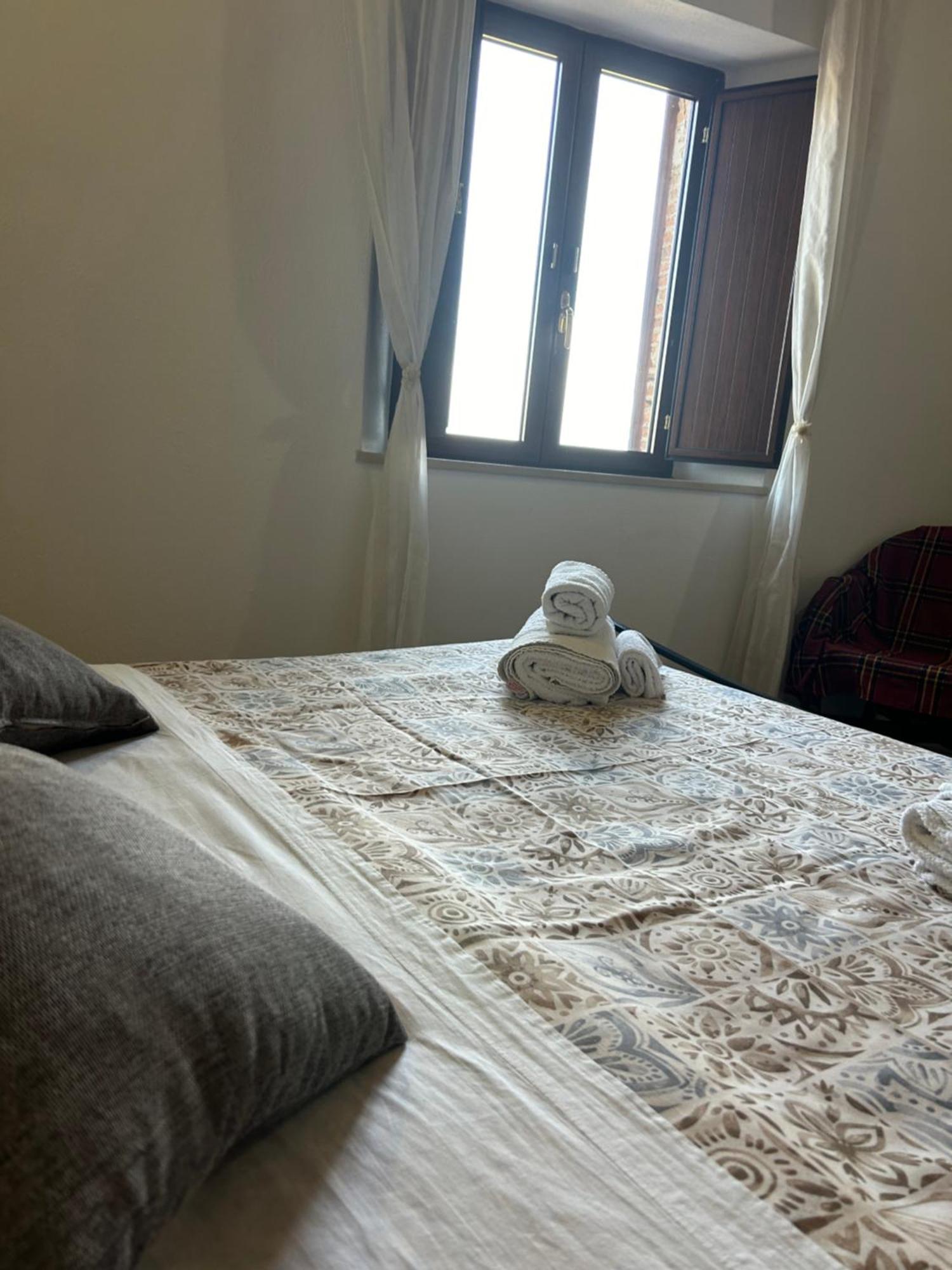 Casa Gambino Bed and Breakfast Savoca Exteriör bild