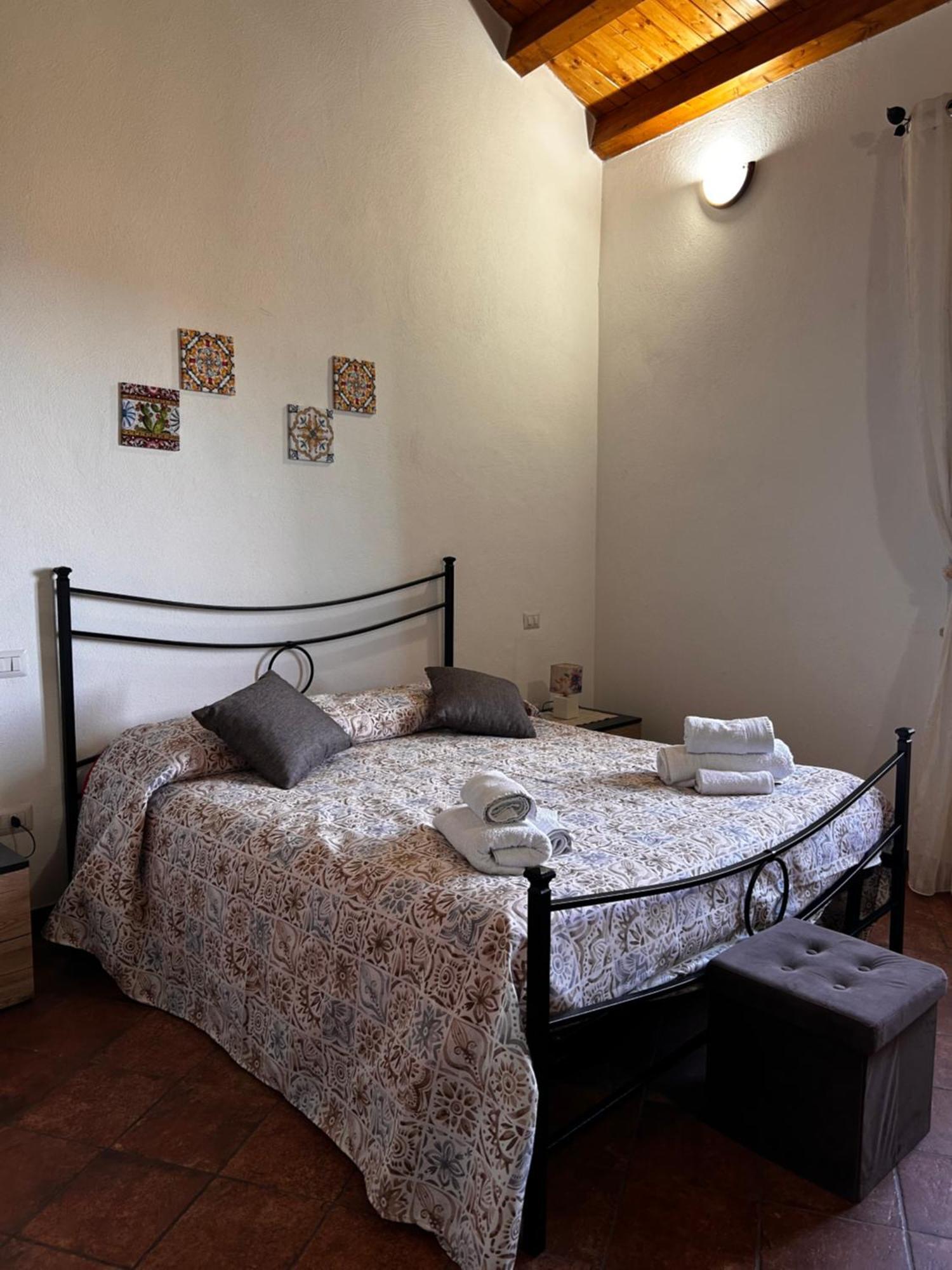 Casa Gambino Bed and Breakfast Savoca Exteriör bild